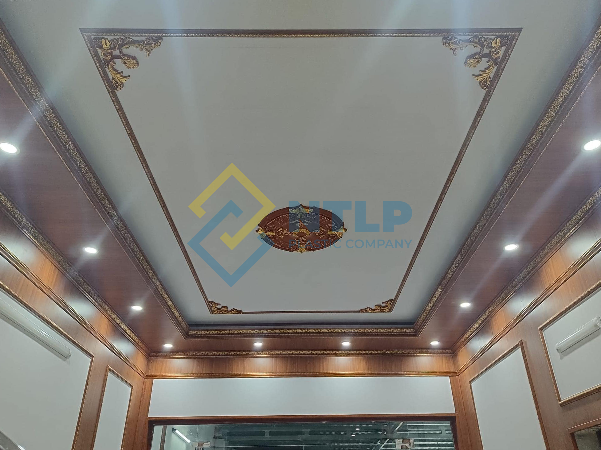 Phào chỉ nhựa trang trí nội thất trong nhafff
